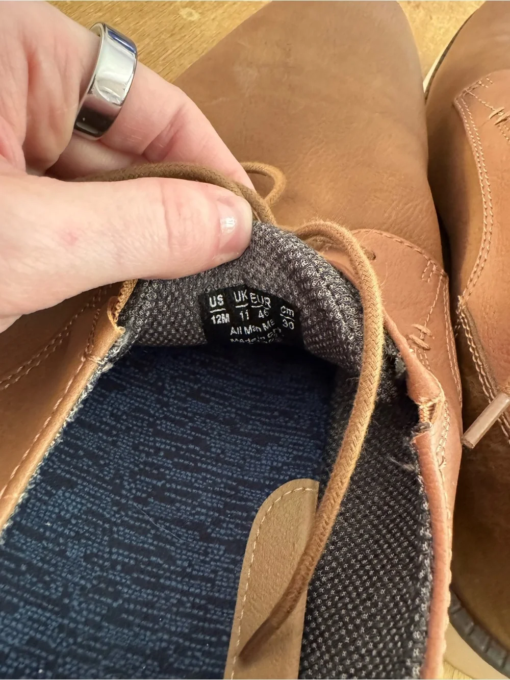 Dr. Scholl's Men's Tan Lace-Up  Oxfords